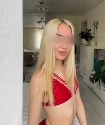 Аличка, 22 года